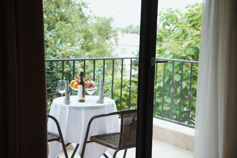 White Rock Castle, Suite hotel - Oda