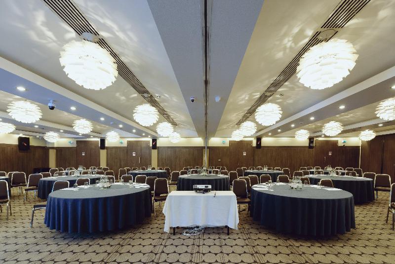 Crowne Plaza London - Kingston - Toplantı
