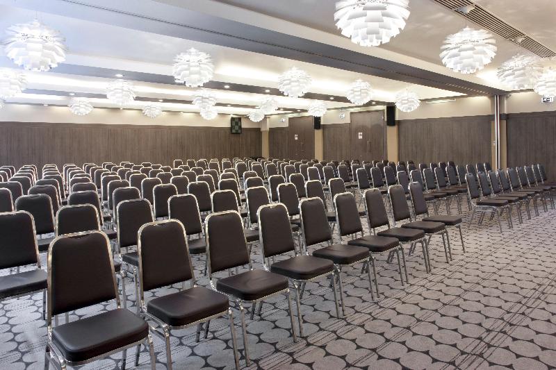 Crowne Plaza London - Kingston - Toplantı