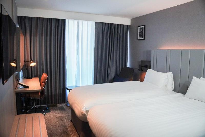 Crowne Plaza London - Kingston - Oda