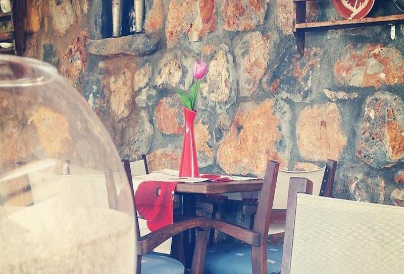 Sunny Hill – Adults only 16+ - Restoran
