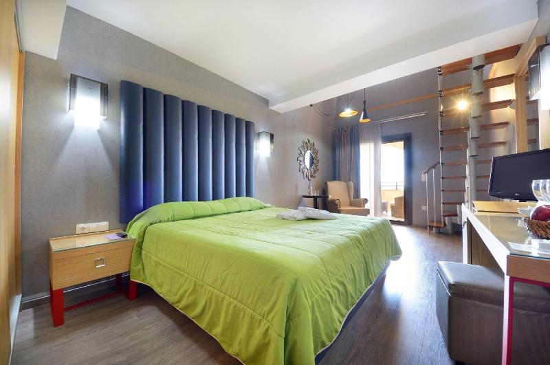 Atrium Hotel Thassos by GHH - Oda