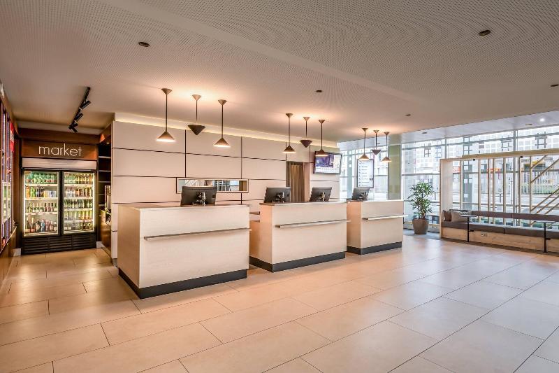 Courtyard Linz - Lobi