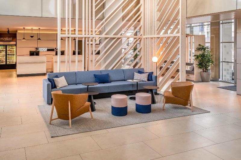 Courtyard Linz - Lobi