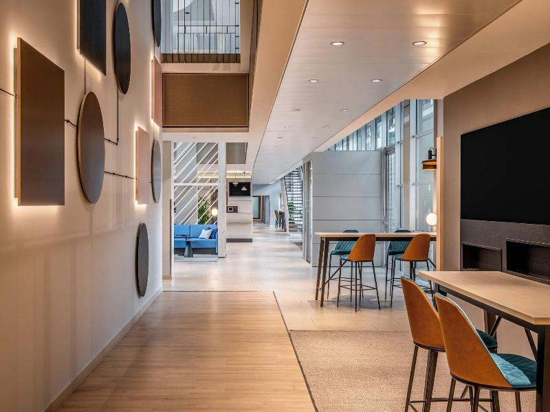 Courtyard Linz - Lobi