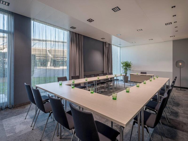 Courtyard Linz - Toplantı