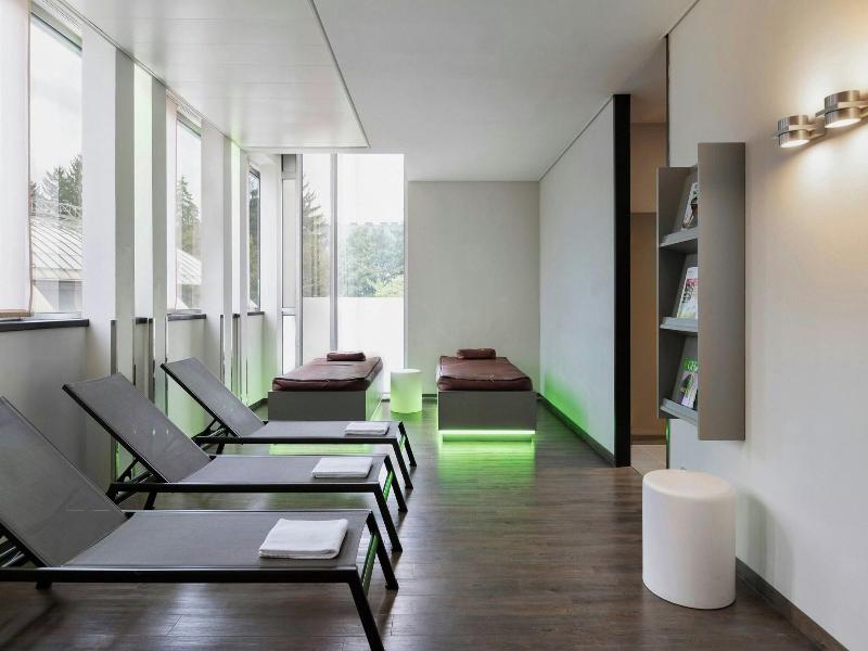Courtyard Linz - Genel