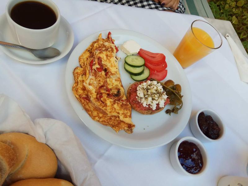 Efchi Suites 1904 - Restoran