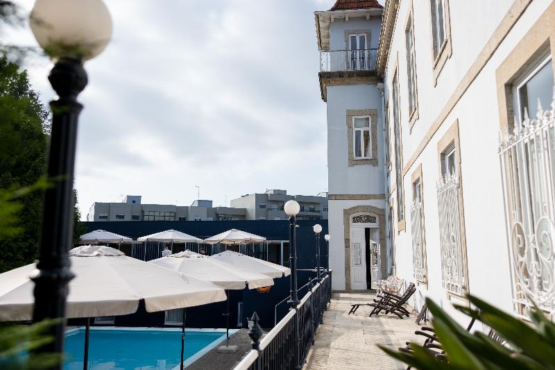 Villa Garden Braga - Havuz