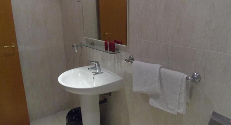 Sant Jordi Hotel - Oda