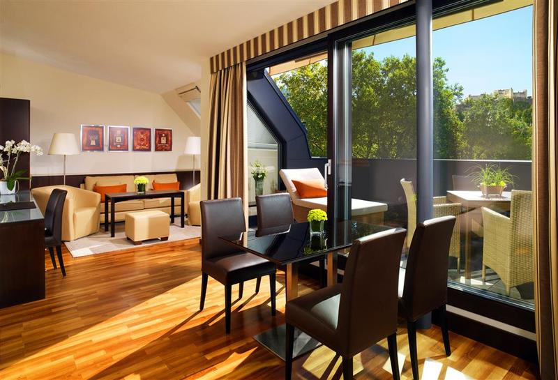 Sheraton Grand Salzburg - Genel