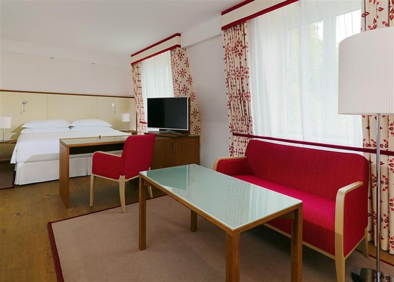 Sheraton Grand Salzburg - Genel
