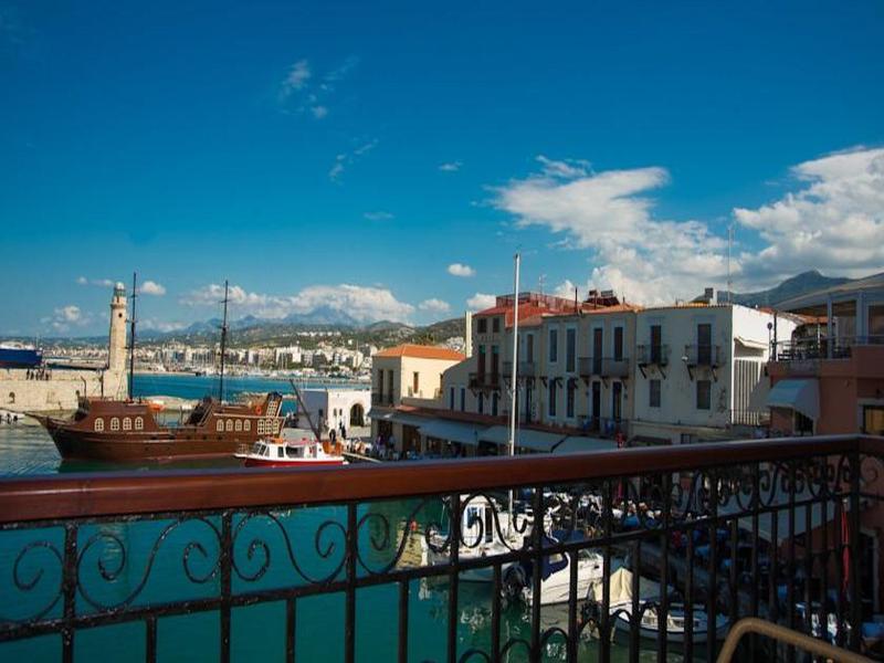 Porto Enetikos Suites - Genel