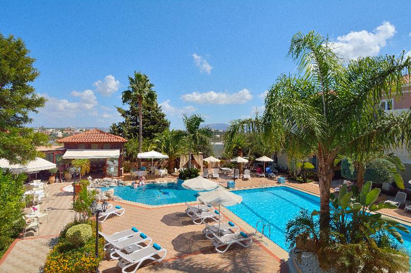 Zeus Village - Genel