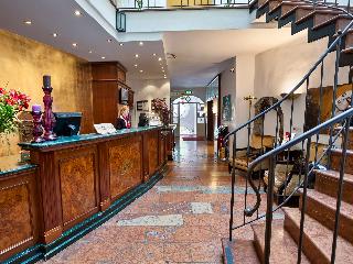 Radisson Blu Hotel Altstadt fotoÄŸrafÄ±