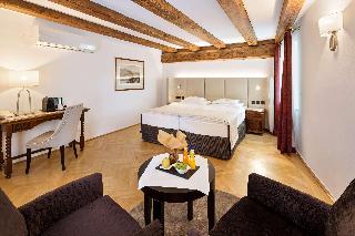 Radisson Blu Hotel Altstadt fotoÄŸrafÄ±
