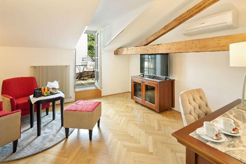 Radisson Blu Hotel Altstadt - Oda