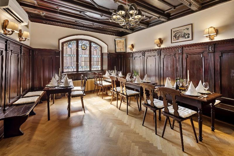 Radisson Blu Hotel Altstadt - Restoran