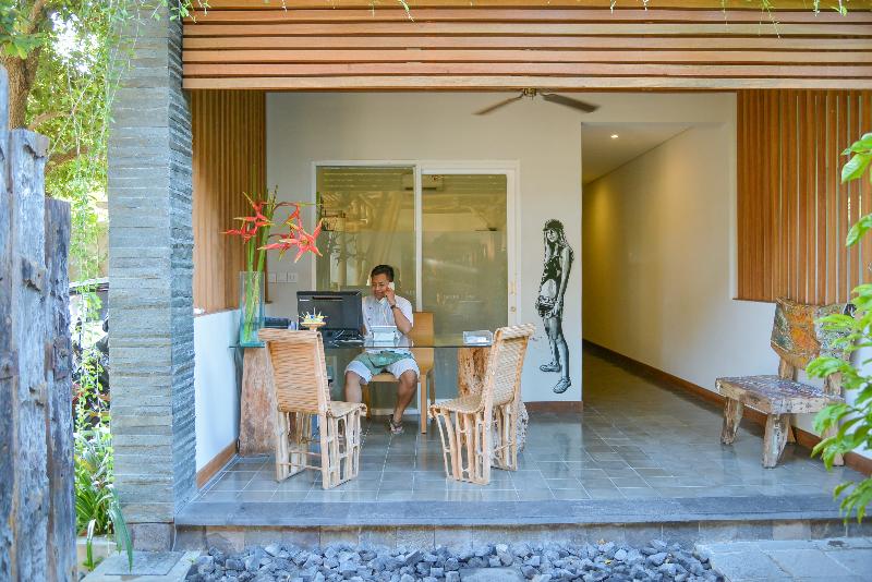 The Open House Jimbaran Bali - Lobi