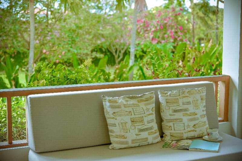 The Open House Jimbaran Bali - Teras