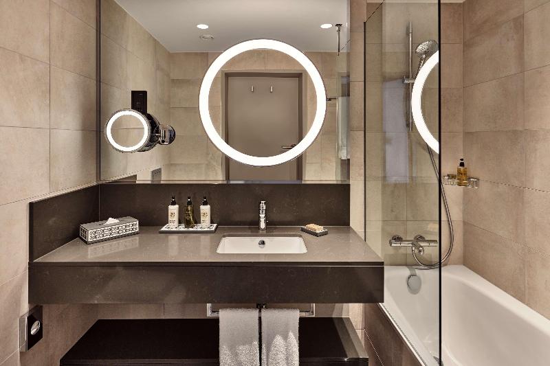 Hilton Vienna Park - Oda