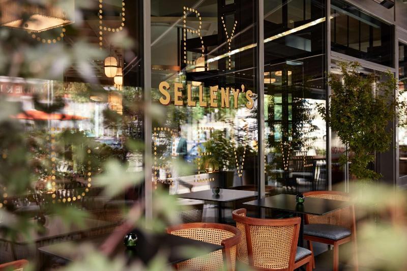 Hilton Vienna Park - Teras
