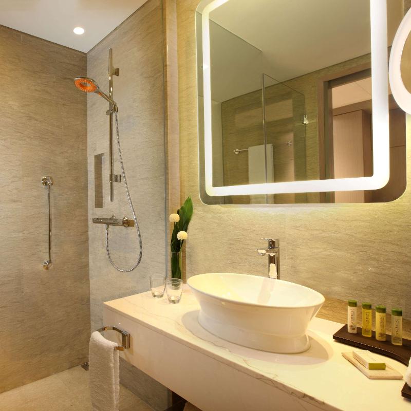 Doubletree by Hilton Jakarta - Diponegoro - Oda