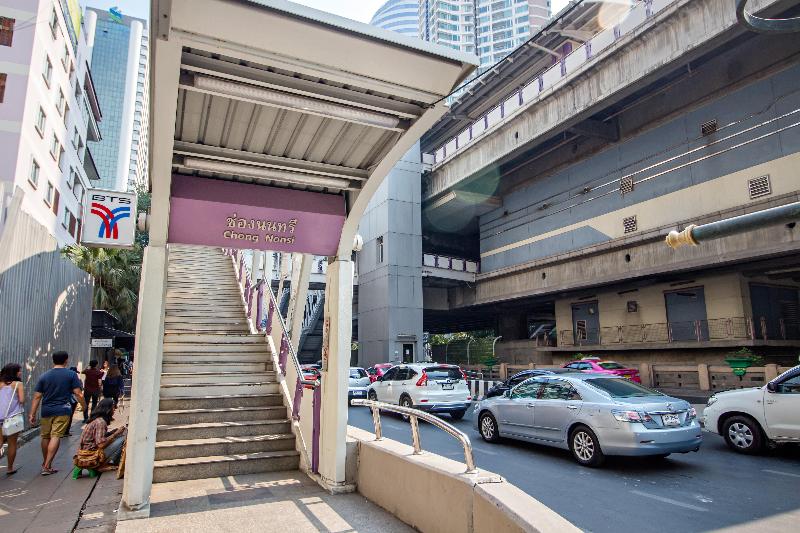 Holiday Inn Express Bangkok Sathorn - Genel