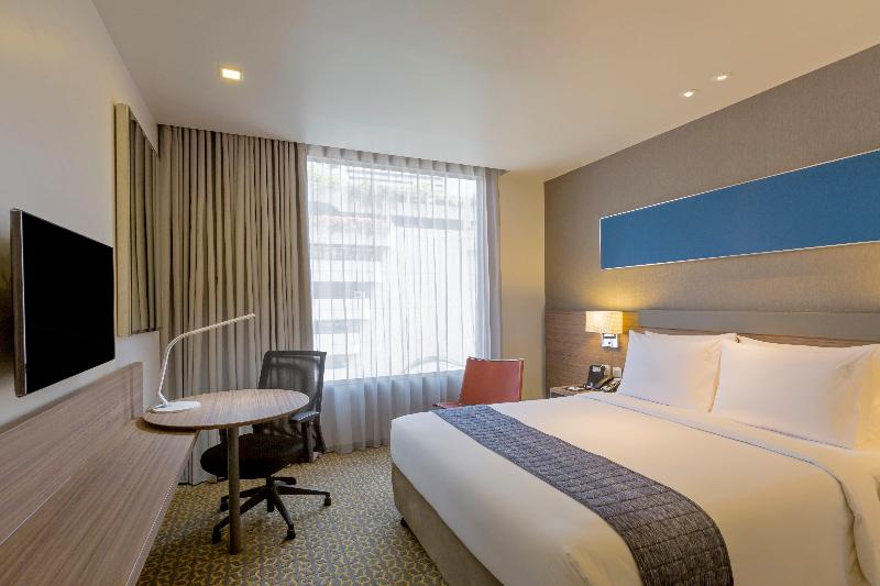 Holiday Inn Express Bangkok Sathorn - Oda