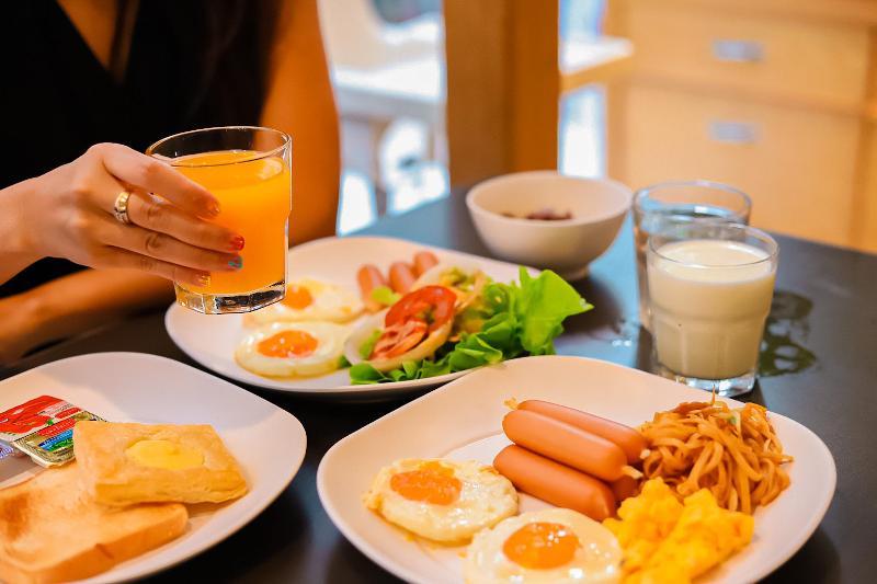 Holiday Inn Express Bangkok Sathorn - Restoran