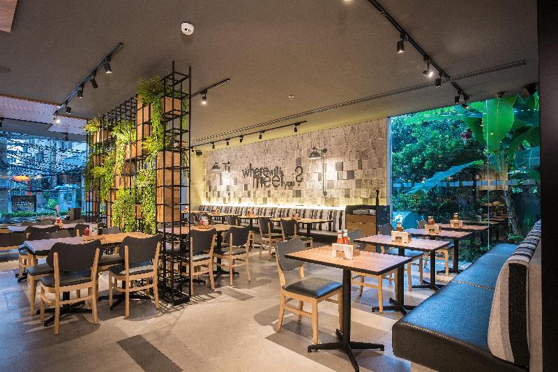 Holiday Inn Express Bangkok Sathorn - Restoran