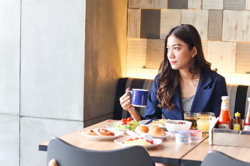 Holiday Inn Express Bangkok Sathorn - Restoran