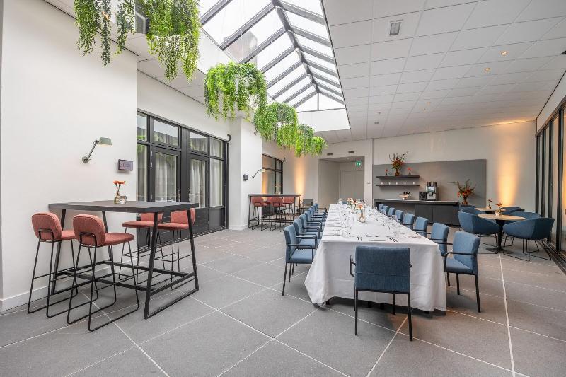 Postillion Hotel Utrecht Bunnik - Lobi