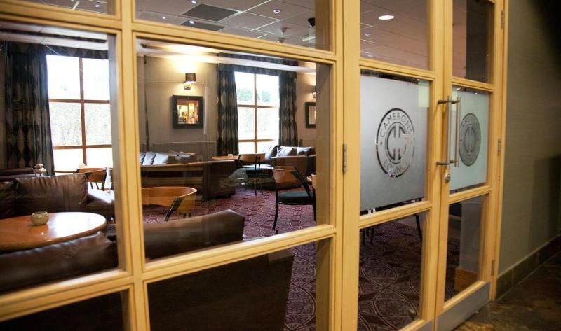 Castlecary House Hotel - Genel