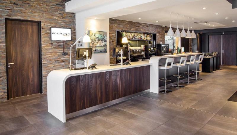 Postillion Hotel Deventer - Lobi