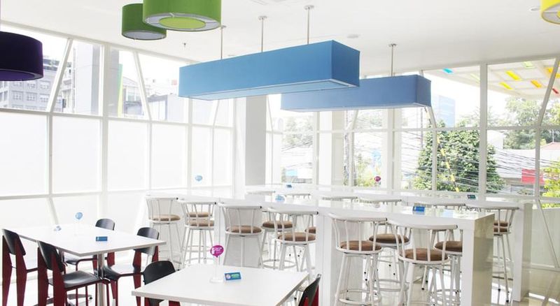 POP! Hotel Kemang Jakarta - Restoran