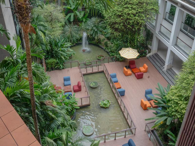 Hilton Bangkok Suvarnabhumi Golf Resort & Spa - Lobi