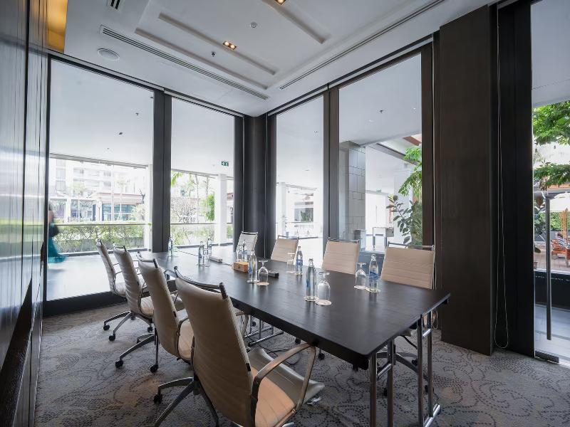 Hilton Bangkok Suvarnabhumi Golf Resort & Spa - Toplantı