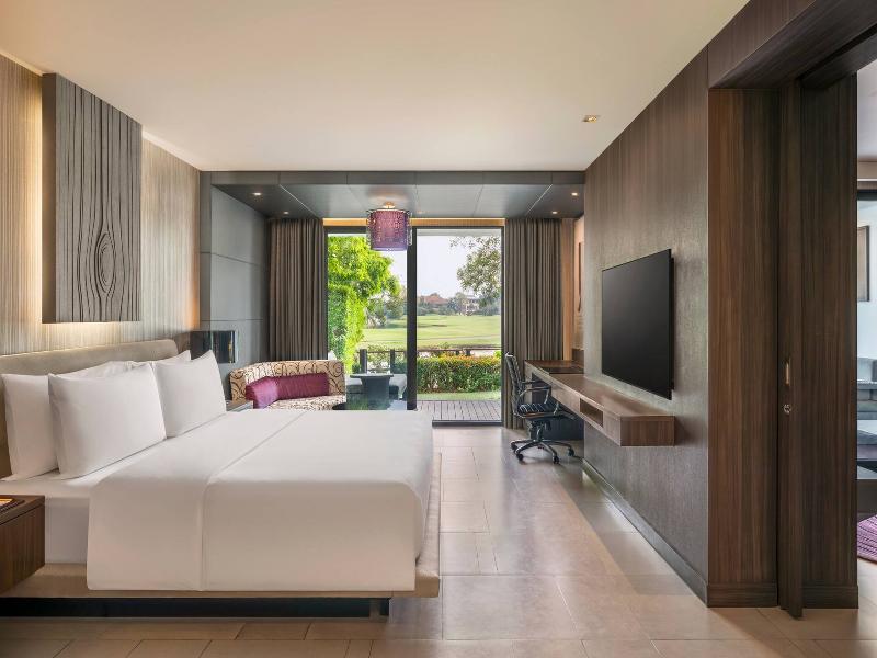 Hilton Bangkok Suvarnabhumi Golf Resort & Spa - Oda