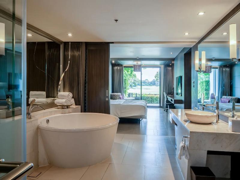 Hilton Bangkok Suvarnabhumi Golf Resort & Spa - Oda