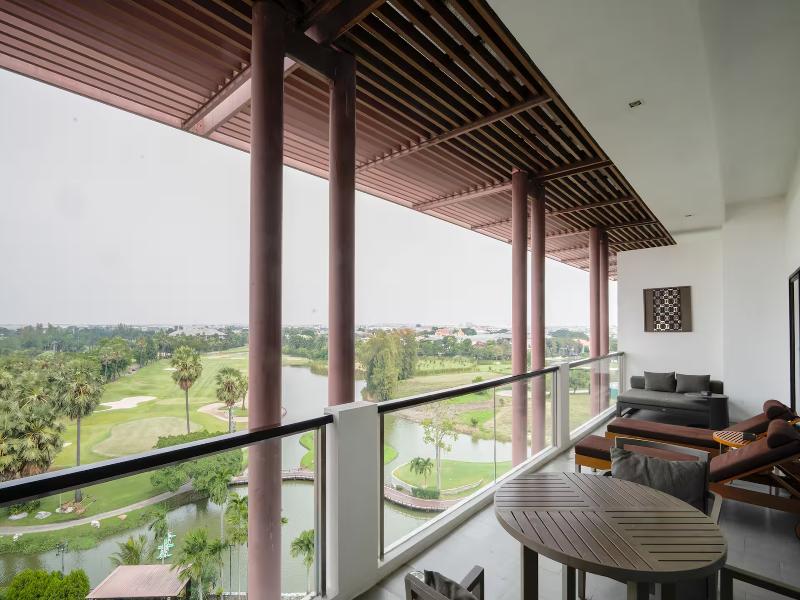 Hilton Bangkok Suvarnabhumi Golf Resort & Spa - Teras