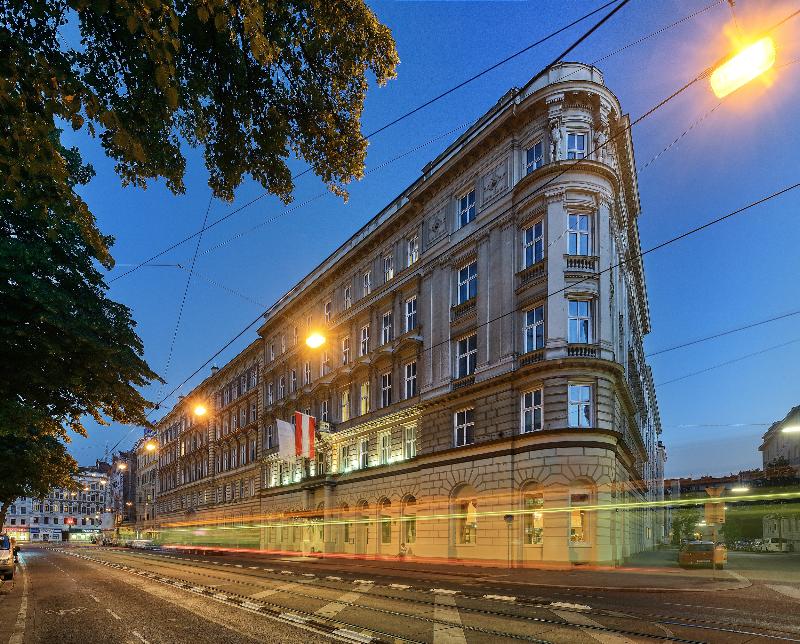 Bellevue Hotel - Genel