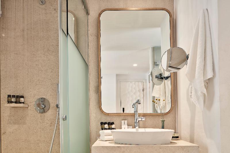 Myconian Kyma, a Member of Design Hotels - Oda