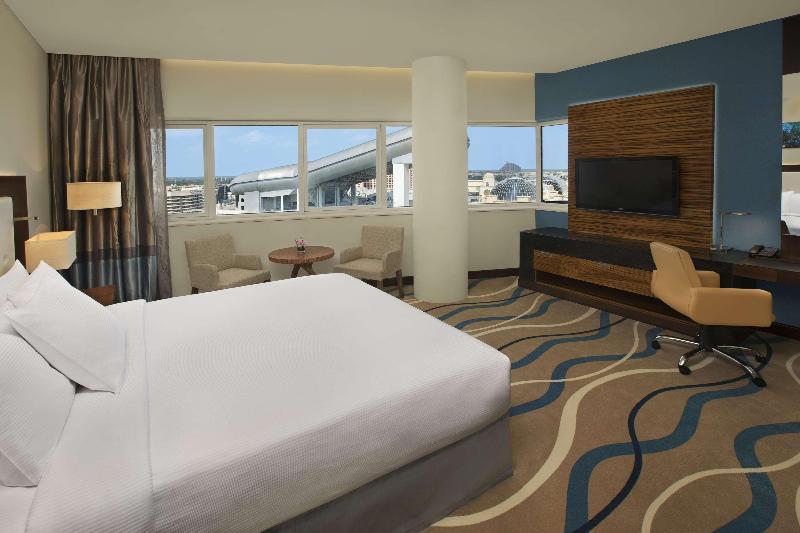 DoubleTree by Hilton Hotel & Residences Dubai Al B - Oda