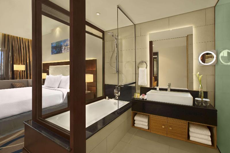 DoubleTree by Hilton Hotel & Residences Dubai Al B - Oda