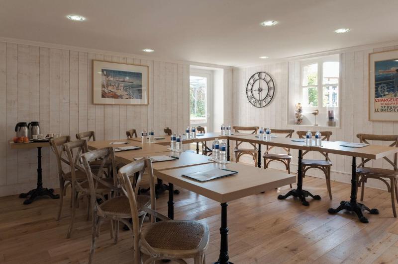 Hotel Les Villas d'Arromanches - Lobi