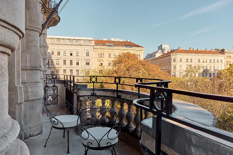 Miiro Palais Rudolf - Teras