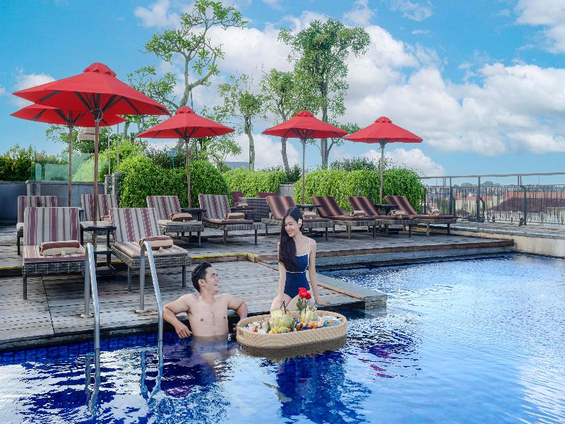 Sevn Legian - Havuz
