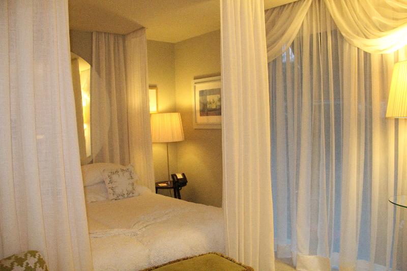 Carmo's Boutique Hotel - Oda