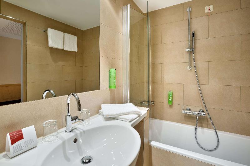 Austria Trend Hotel Ananas - Oda